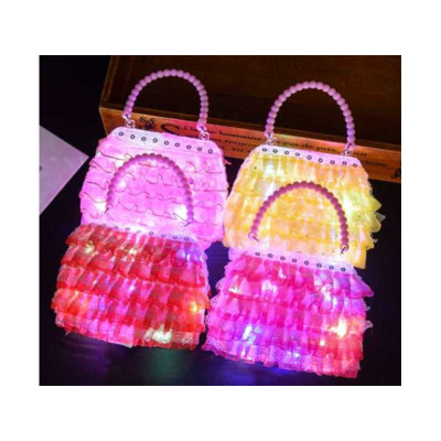 LED illuminated purse